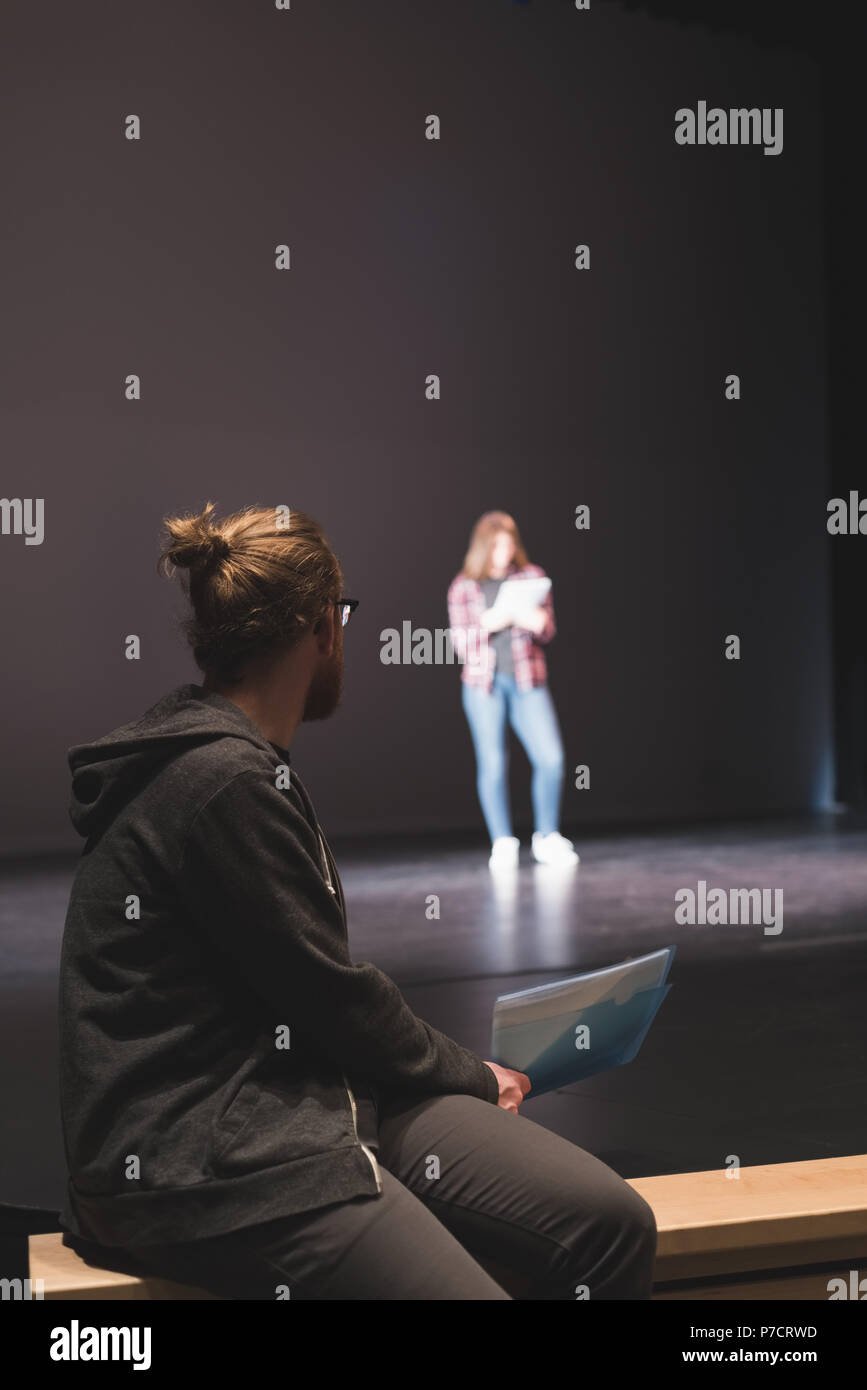 Young adult female actor actress hi-res stock photography and images ...