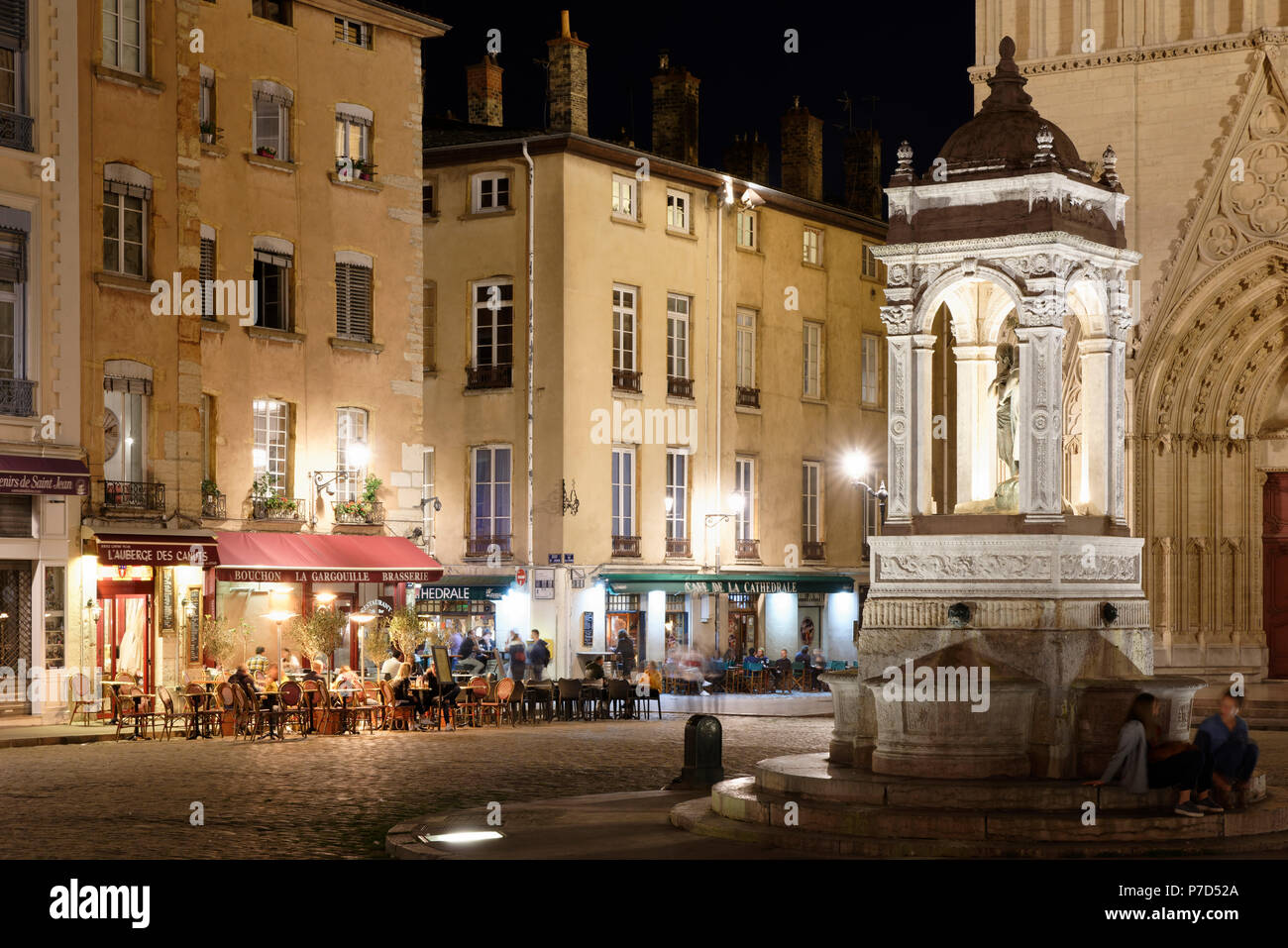 Place Saint-Jean, fountain, night view, Lyon, Auvergne-Rhône-Alpes, France Stock Photo