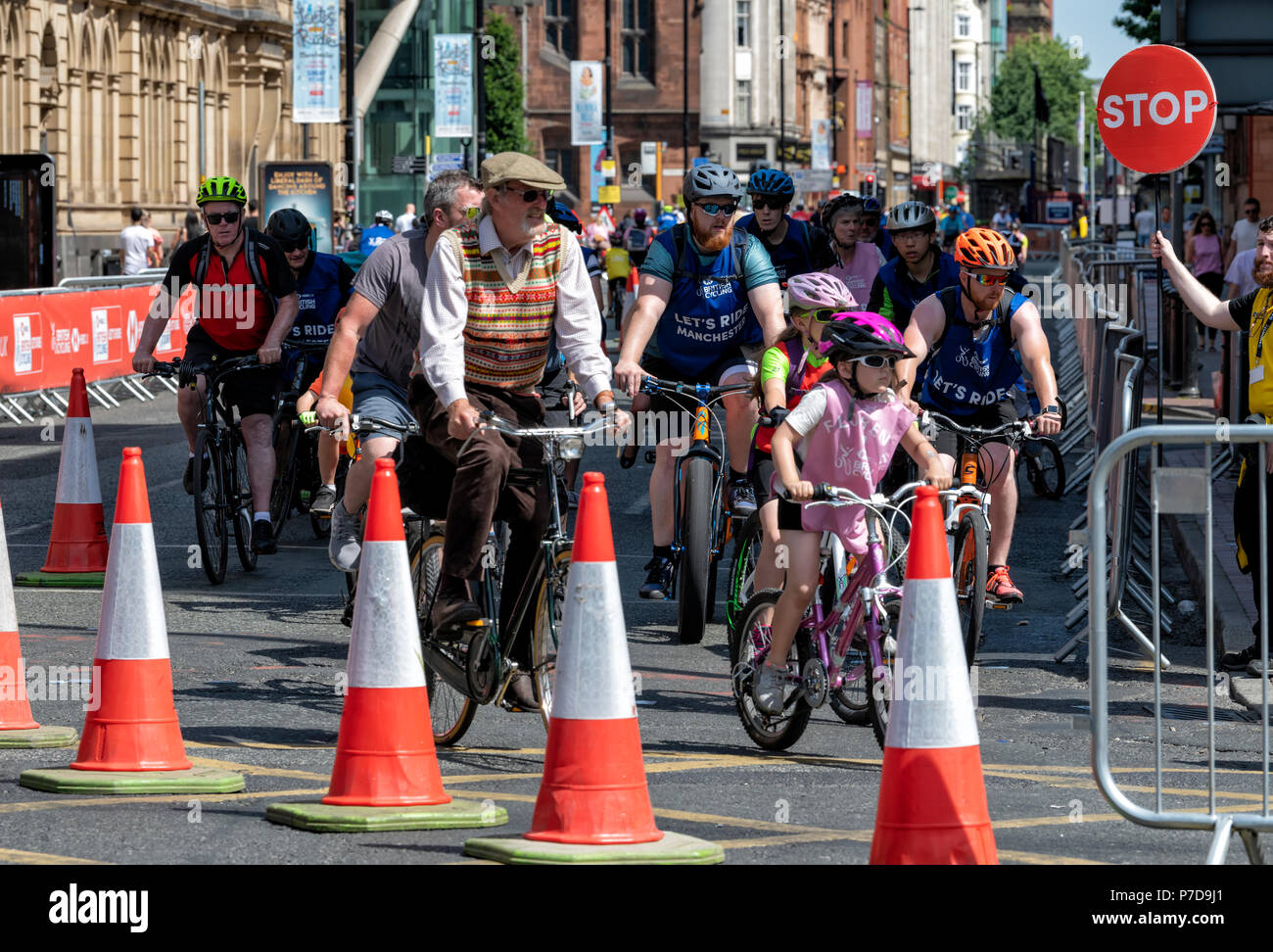Cyclists taking part in the HSBC UKs 2018 Lets Ride Manchester event Stock Photo