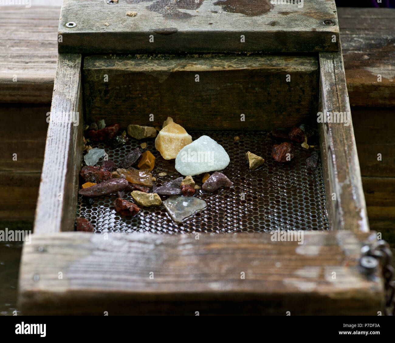 Gem mining sluice hires stock photography and images Alamy