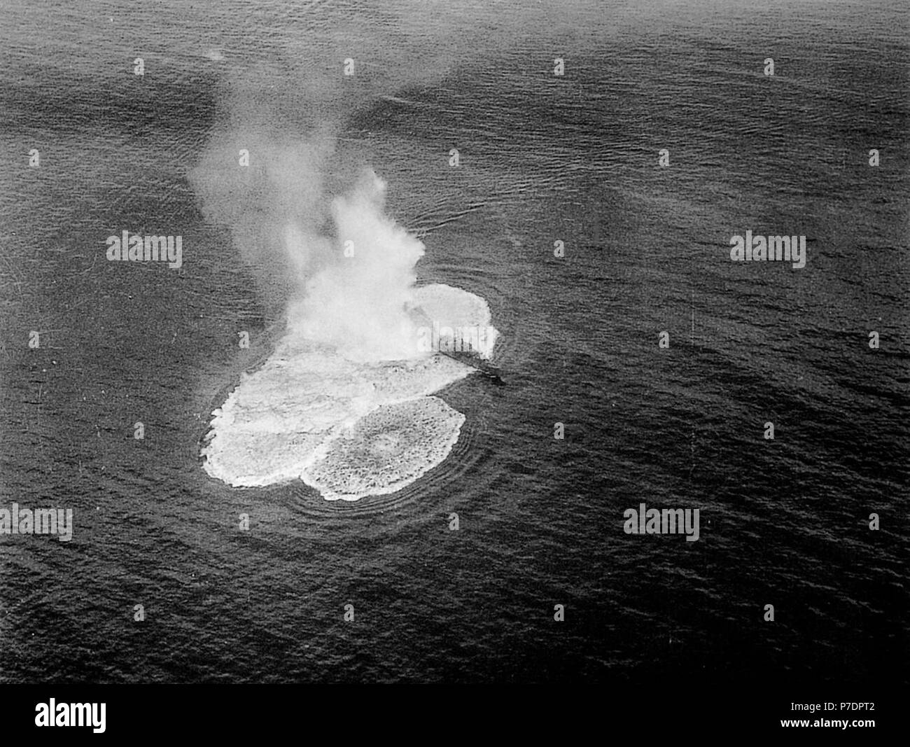 2駆逐艦 柳 教英戦死時モアレ除去 2 Destroyer Yanagi Kishi War Death Stock Photo Alamy 2駆逐艦 柳 教英戦死時モアレ除去 2 Destroyer Yanagi Kishi War Death Stock Photo Alamy