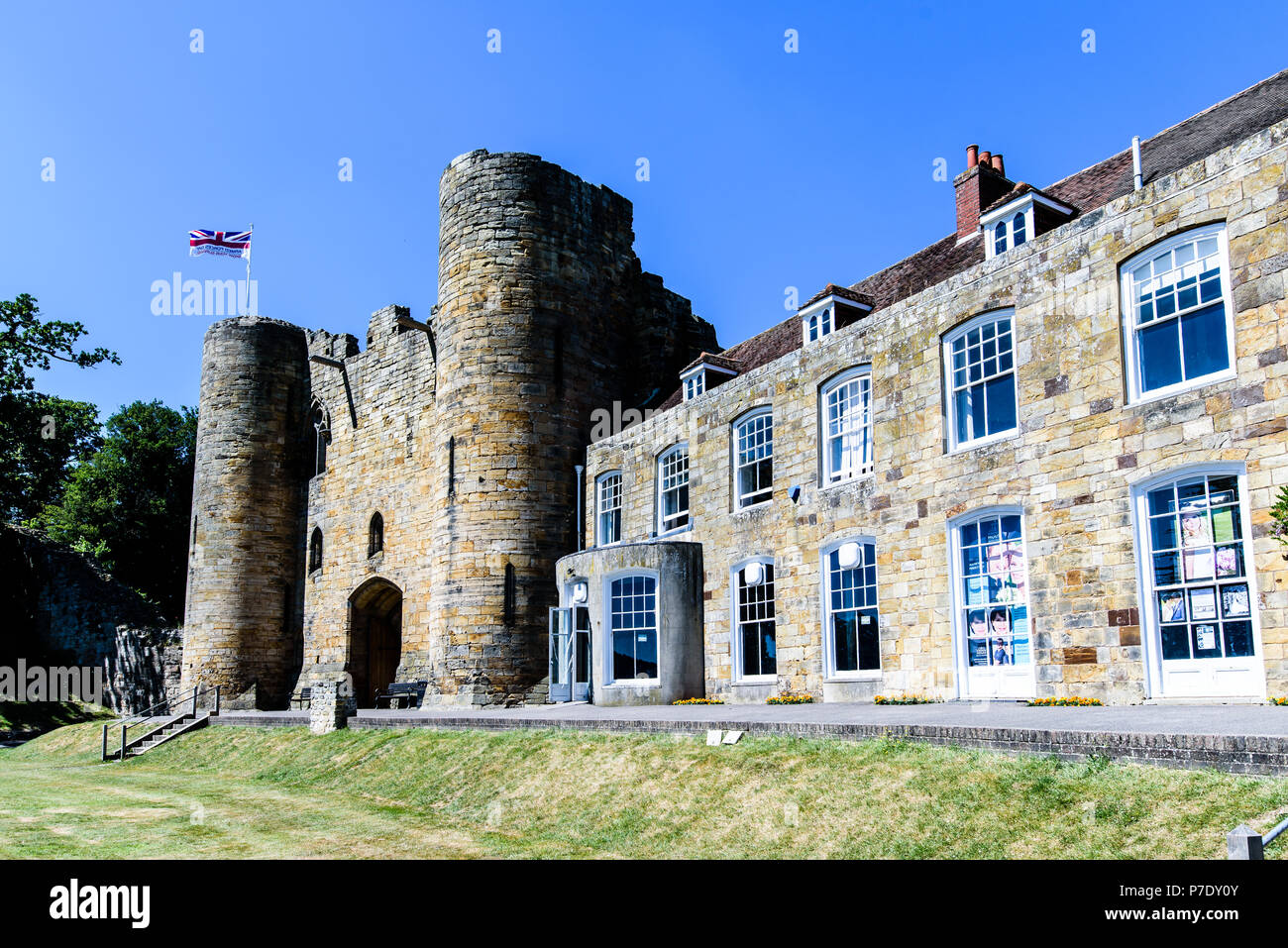 Tonbridge Castle Kent High Resolution Stock Photography and Images - Alamy