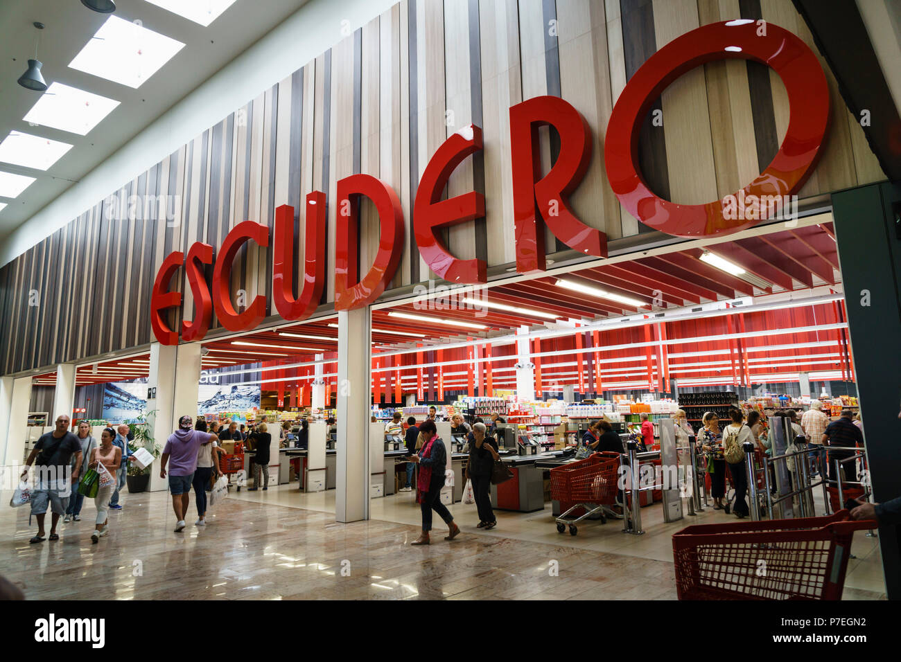 Girona, region of, Catalonia northern Spain - La Jonquera shopping mall  near the French border. Escudero low price supermarket Stock Photo - Alamy