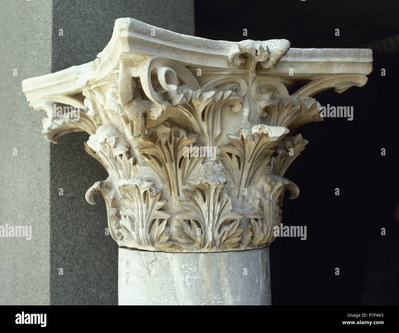 Corinthian capital with acanthus leaves and volute. Pergamon. Turkey. Stock Photo