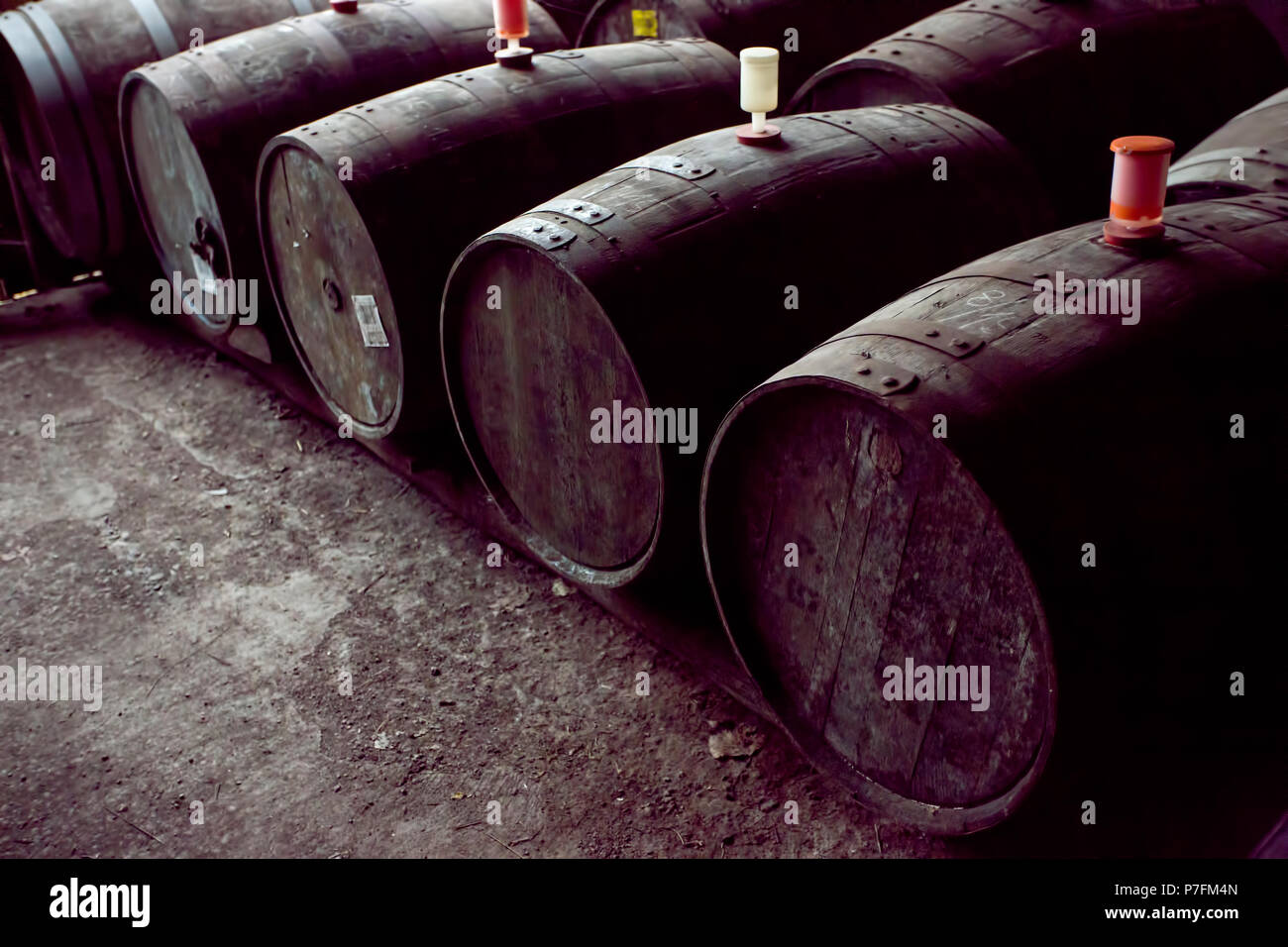 Cider Barrel Stock Photos & Cider Barrel Stock Images Alamy