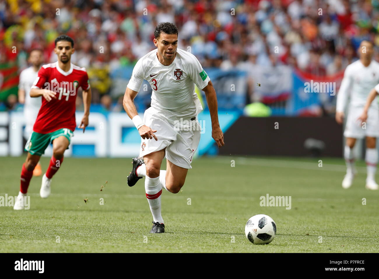 Moscow, Russia. 20th June, 2018. Pepe (POR) Football/Soccer : FIFA World Cup Russia 2018 match between Portugal 1-0 Morocco at the Luzhniki Stadium in Moscow, Russia . Credit: Mutsu KAWAMORI/AFLO/Alamy Live News Stock Photo