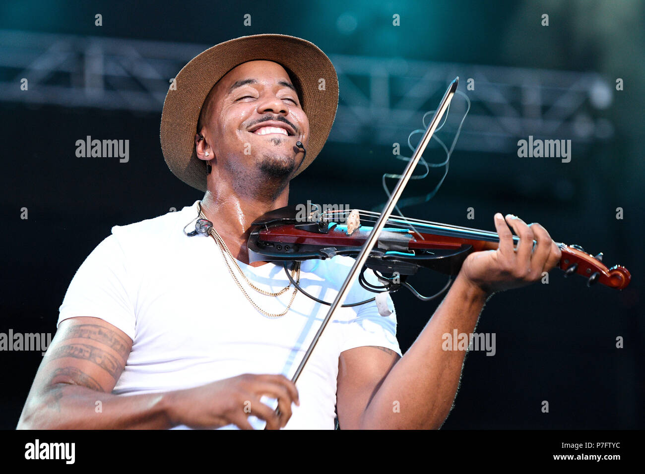 Damien escobar where hires stock photography and images Alamy