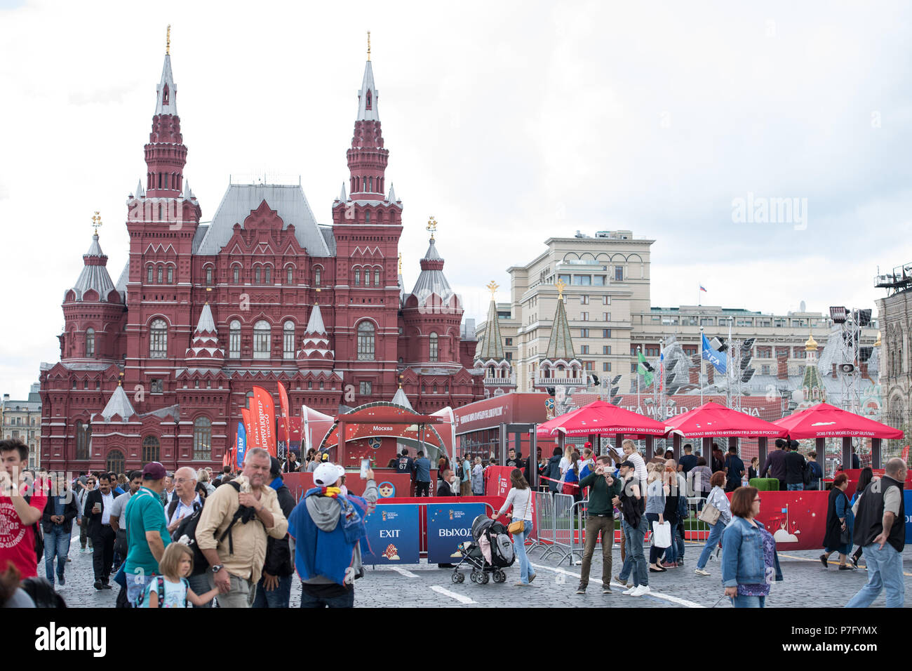 Moscow, Russland. 05th July, 2018. State Historical Museum and FIFA Festival on Red Square in Moscow, cityscape, feature, general, side motive, Football World Cup 2018 in Russia from 14.06. - 15.07.2018. | usage worldwide Credit: dpa/Alamy Live News Stock Photo