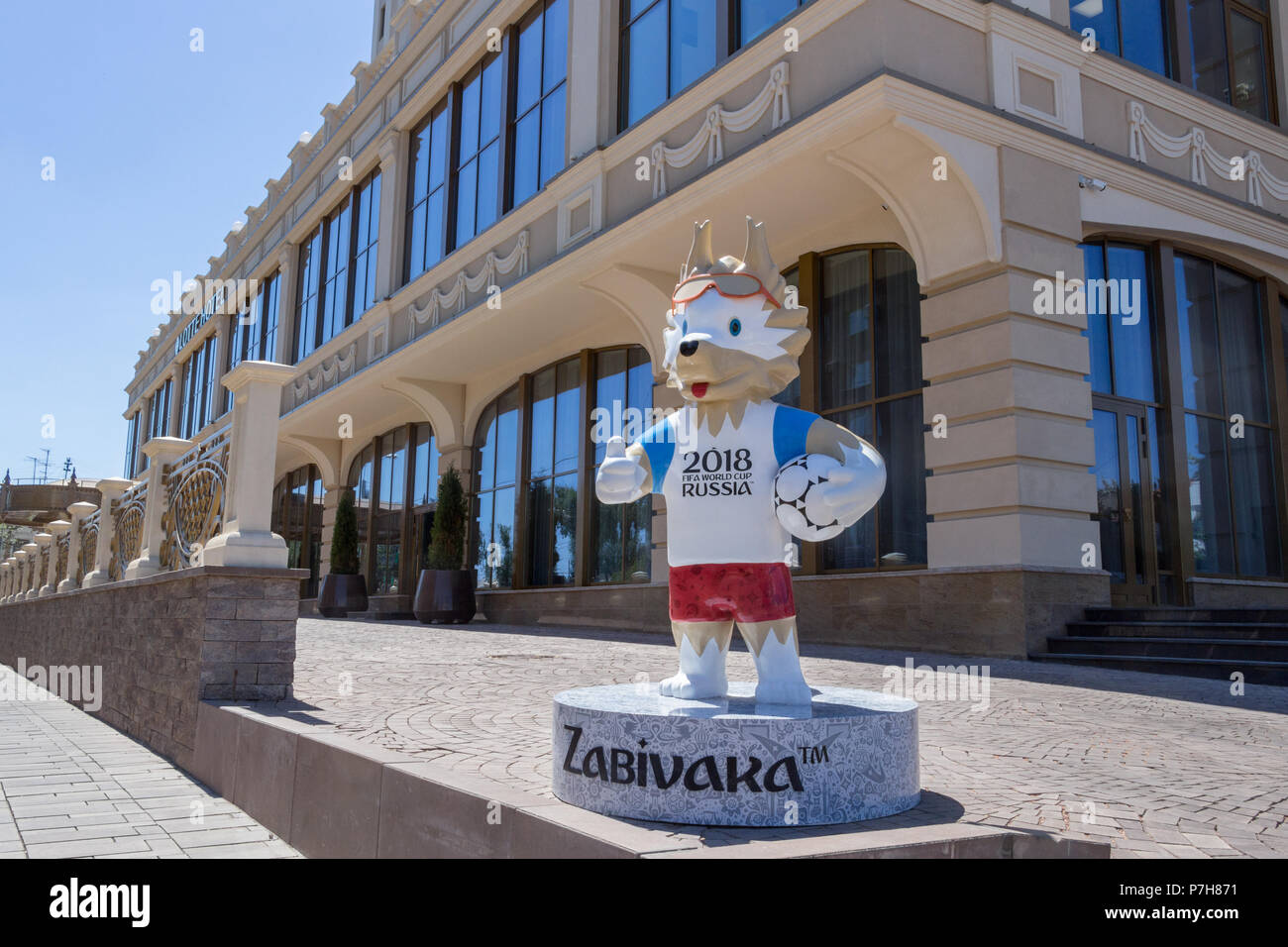 2018 world cup mascot hires stock photography and images Alamy