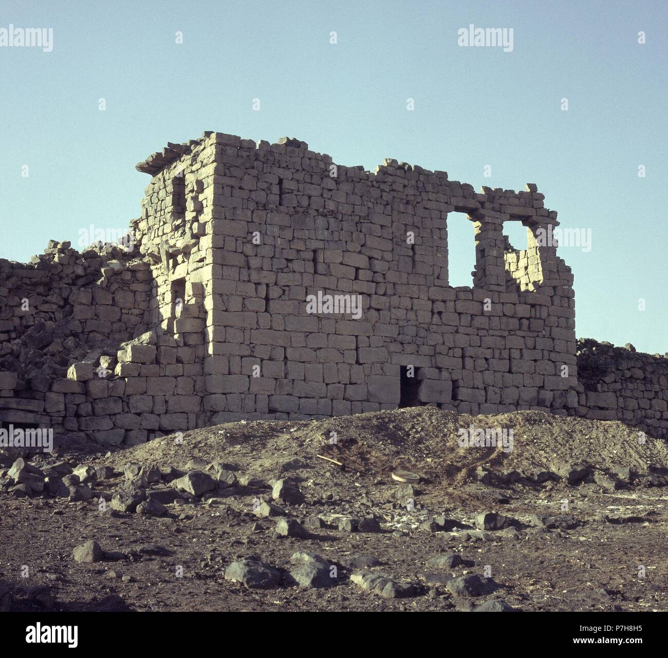 CASTILLO. Location: EXTERIOR, AZRAQ Stock Photo - Alamy