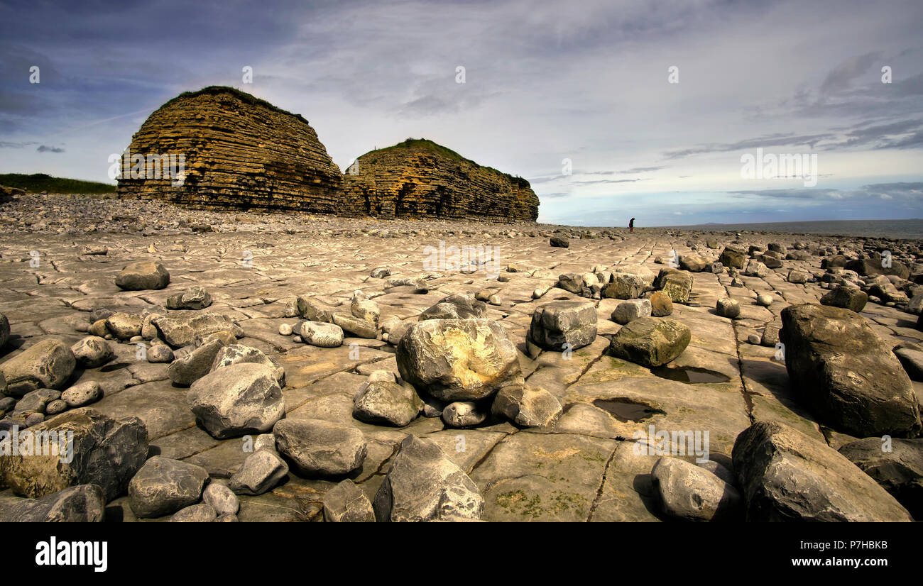 Rhoose Point and Cliffs, South Wales (1) Stock Photo