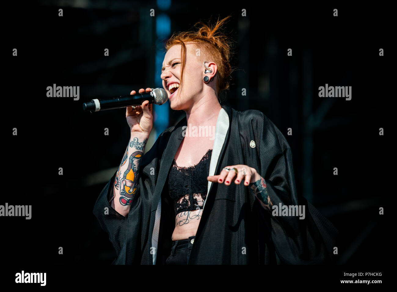 Eva vedder hi-res stock photography and images - Alamy