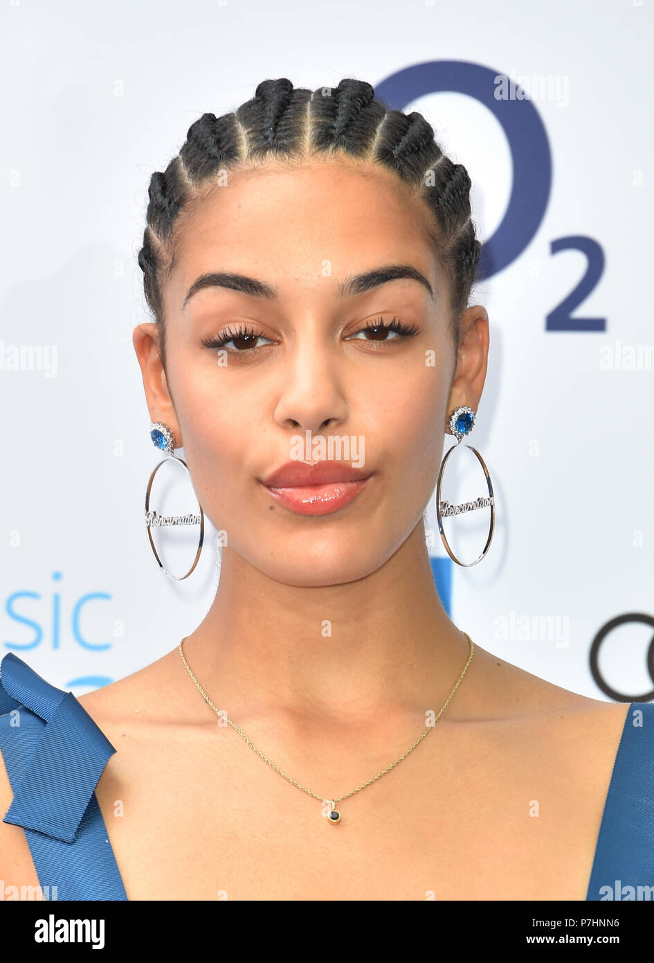 Jorja Smith attending the Nordoff Robbins O2 Silver Clef Awards 2018
