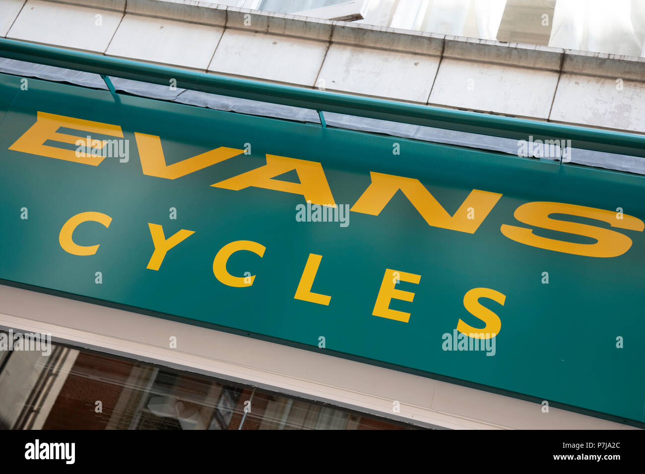 evans cycles click and collect