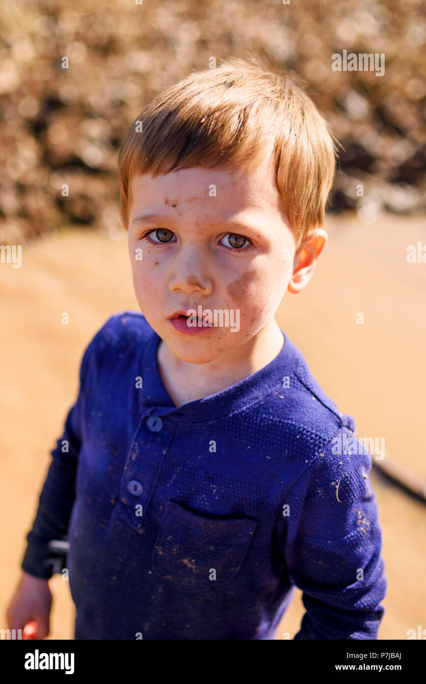 Mud boy hires stock photography and images Alamy