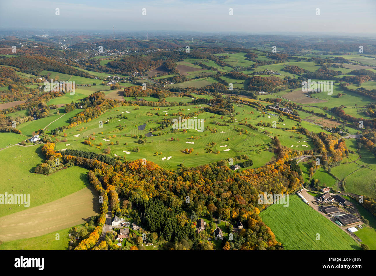 Golfclub Velbert-Gut Kuhlendahl eV' golf course, greens, bunkers, sand  holes, golfers, Velbert, Ruhr area, North Rhine-Westphalia, Germany, Europe  Stock Photo - Alamy