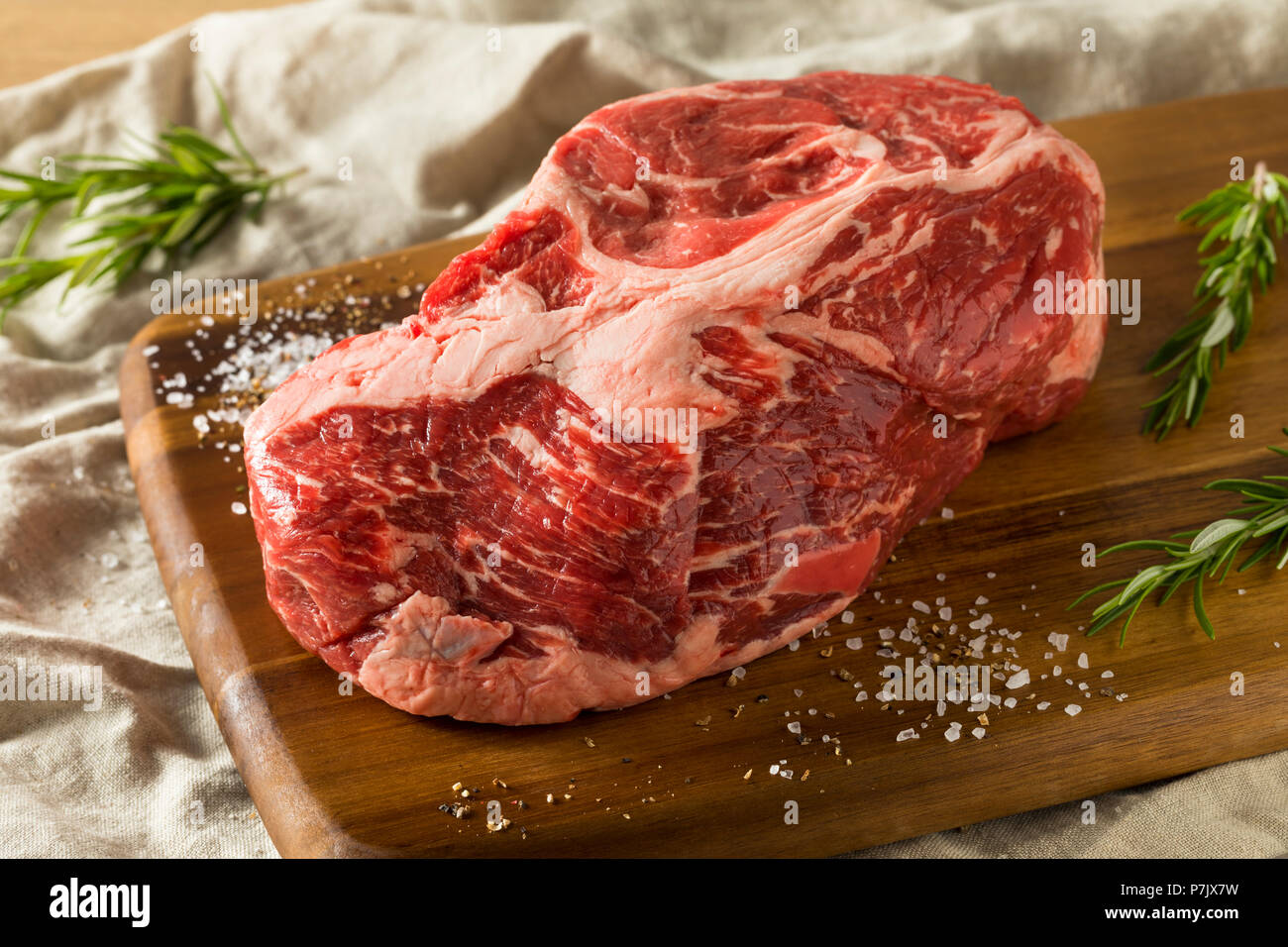Raw Red Grass Fed Chuck Beef Roast Ready to Cook Stock Photo Alamy