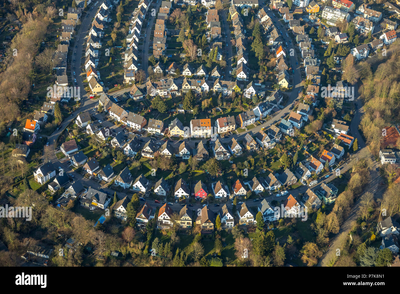 Housing estate in horseshoe shape in EssenHuttrop Gehrberg with