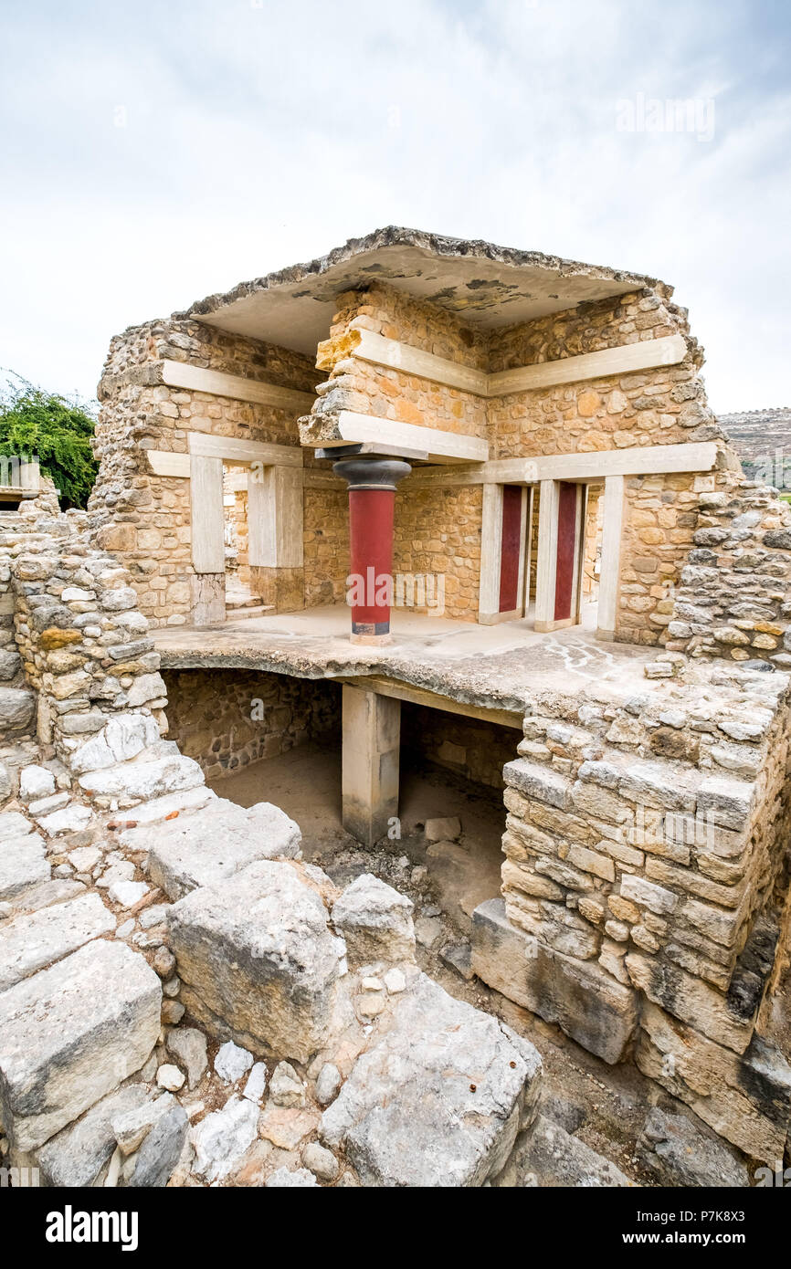 Crete Temple Parts of the minoan temple complex of knossos hi-res stock photography ...