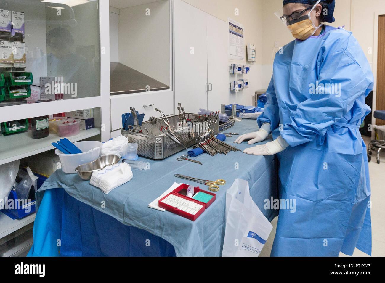 Vascular operating room hi-res stock photography and images - Alamy