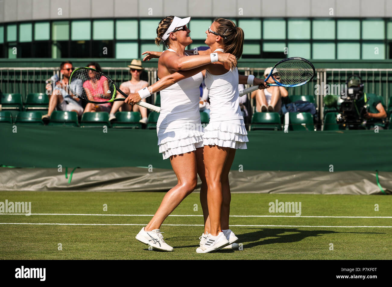 London, UK. 6th July, 2018. Abigail Spears (L) of the United States and Alicja Rosolska of Poland cekebrate during the women's doubles second round match against Peng Shuai of China and Latisha Chan of Chinese Taipei at the Wimbledon Championships 2018 in London, Britain on July 6, 2018. Abigail Spears and Alicja Rosolska won 2-0. Credit: Tang Shi/Xinhua/Alamy Live News Stock Photo