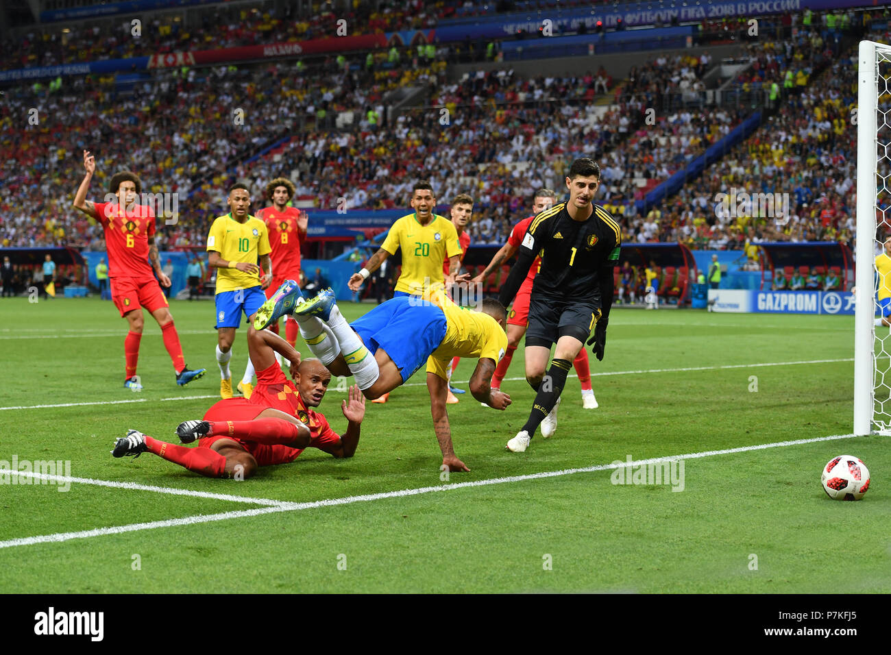 Kazan, Russia. 6th July 2018. Kazan, Russland. 06th July, 2018. Penalty scene-GABRIEL JESUS (BRA) falls over Vincent KOMPANY (BEL), action, duels, re: Thibaut COURTOIS, goalkeeper (BEL). Brazil (BRA) - Belgium (BEL) 1-2, Quarter-Finals, Round of Eight, Game 58 on 06.07.2018 in Kazan, Kazan Arena. Football World Cup 2018 in Russia from 14.06. - 15.07.2018. | usage worldwide Credit: dpa/Alamy Live News Credit: dpa picture alliance/Alamy Live News Stock Photo