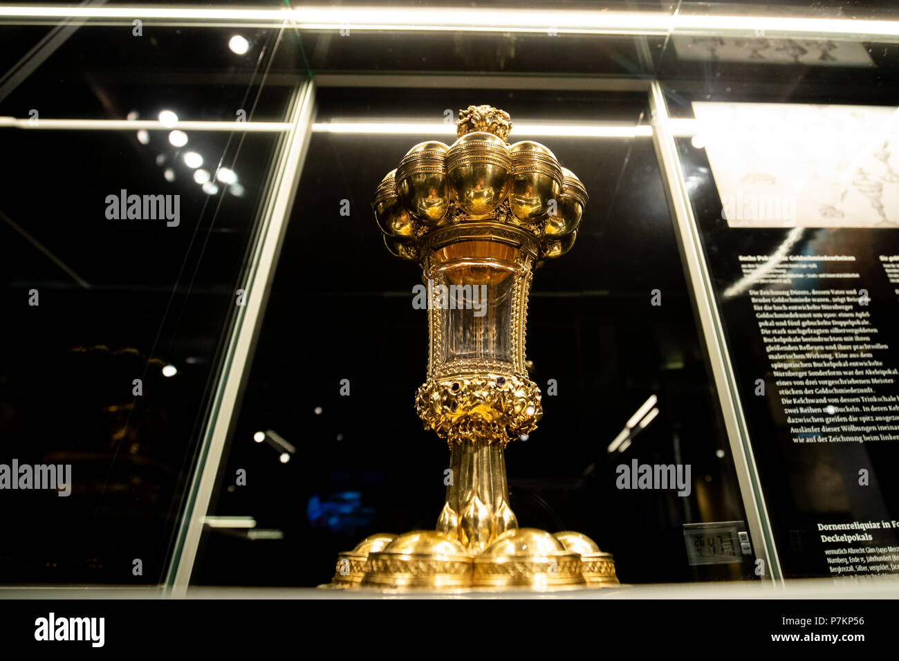 Nuremberg, Germany. 06th July, 2018. A thorn reliquary (ca. 1500) is on display at the special exhibition 'Bavaria's Gold' in the Kaiserburg. The exhibit showcases 80 items until 14 October 2018. Credit: Daniel Karmann/dpa/Alamy Live News Stock Photo