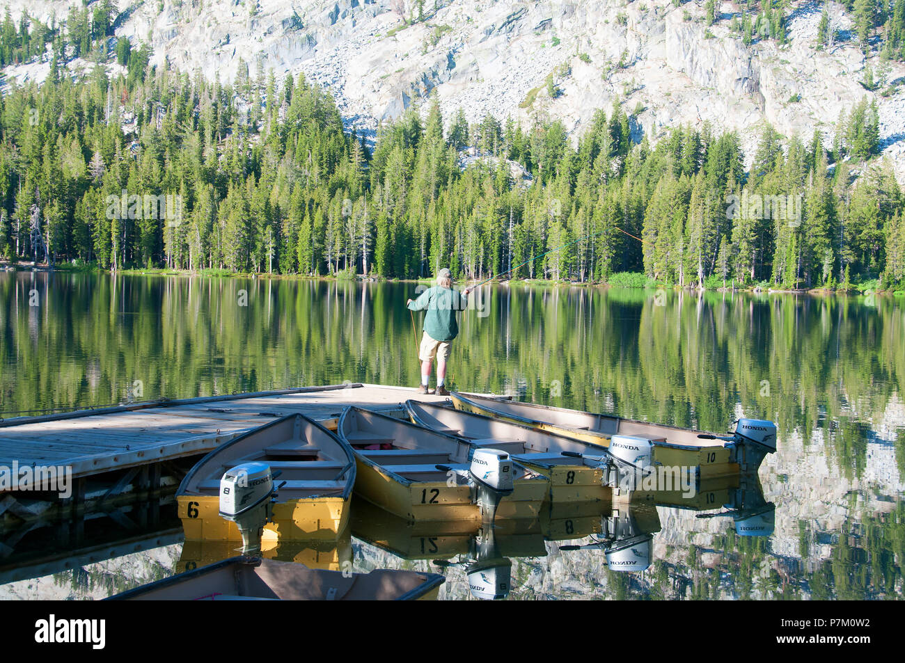 Lake in the Mammoth Lakes Basin, California offers good