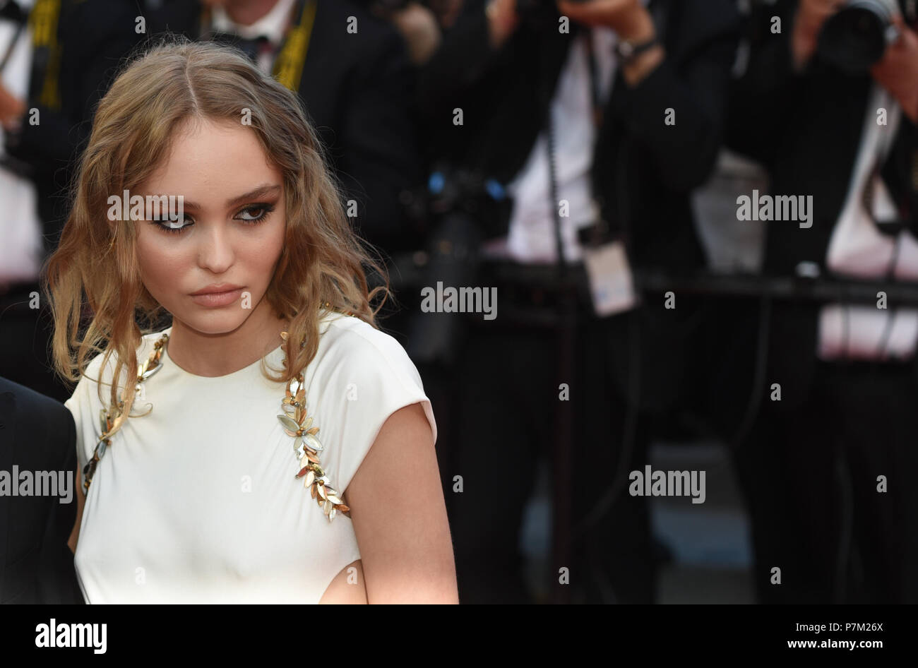 Lily rose depp 2017 hi-res stock photography and images - Alamy