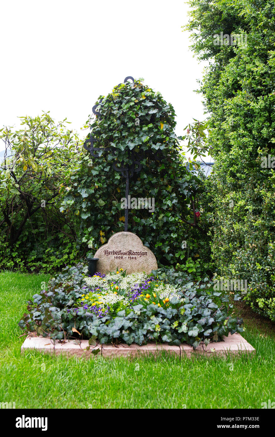 Austria, Salzburg, Anif, tomb Herbert von Karajan, Anif cemetery, Stock Photo