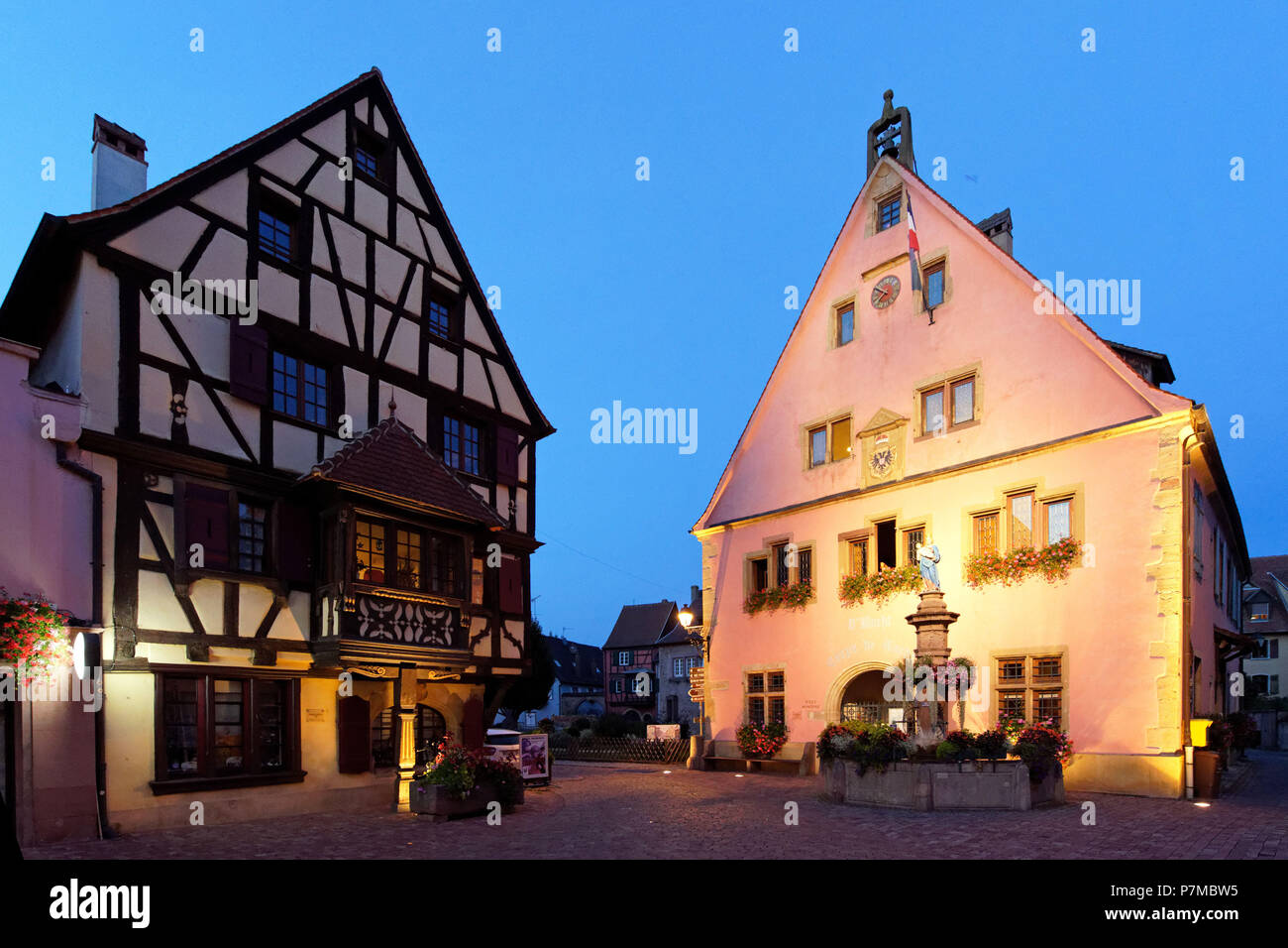 Garde corps de route hires stock photography and images Alamy