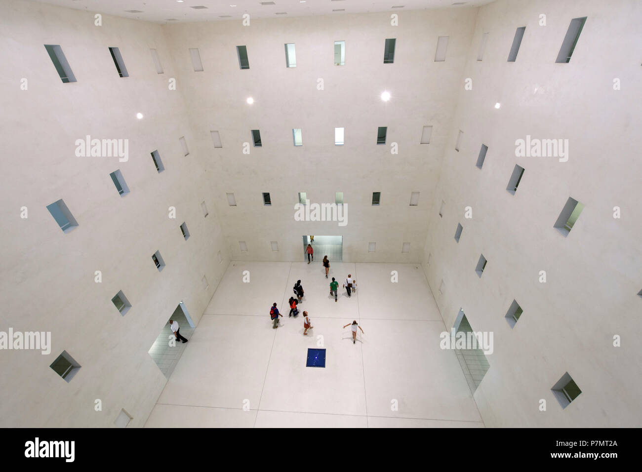 Germany, Baden-Wurttemburg, Stuttgart, Mailander Platz, new Stuttgart city library Stock Photo