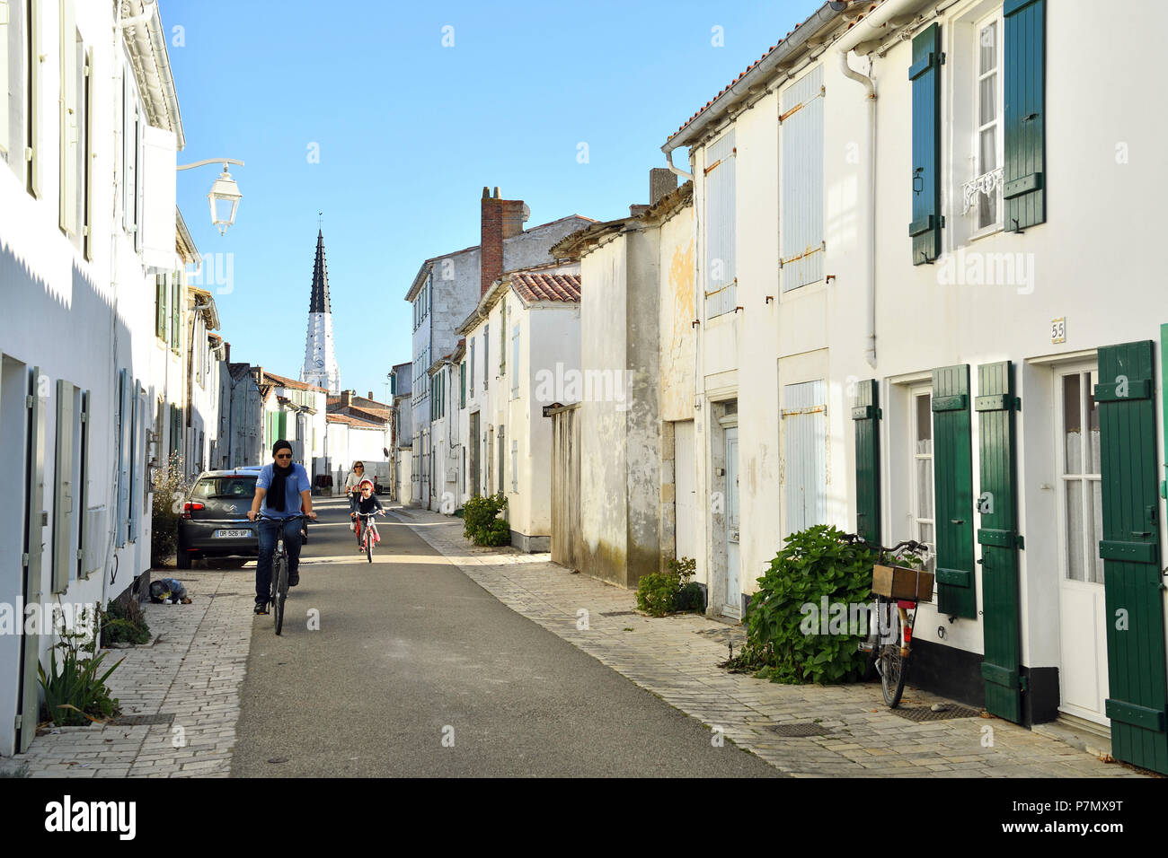 France, Charente Maritime, Ile de Re, Ars en Re, labeled Les Plus Beaux Villages de France (The most beautiful villages of France), Saint Etienne church Stock Photo