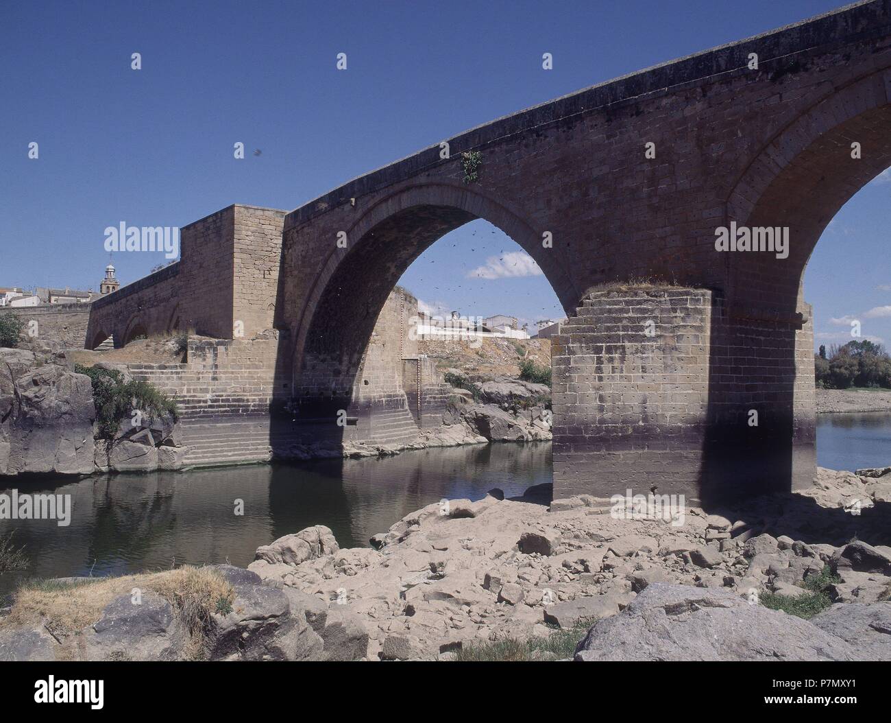 PUENTE DEL ARZOBISPO CONSTRUIDO EN EL SIGLO XIV. Location PUENTE