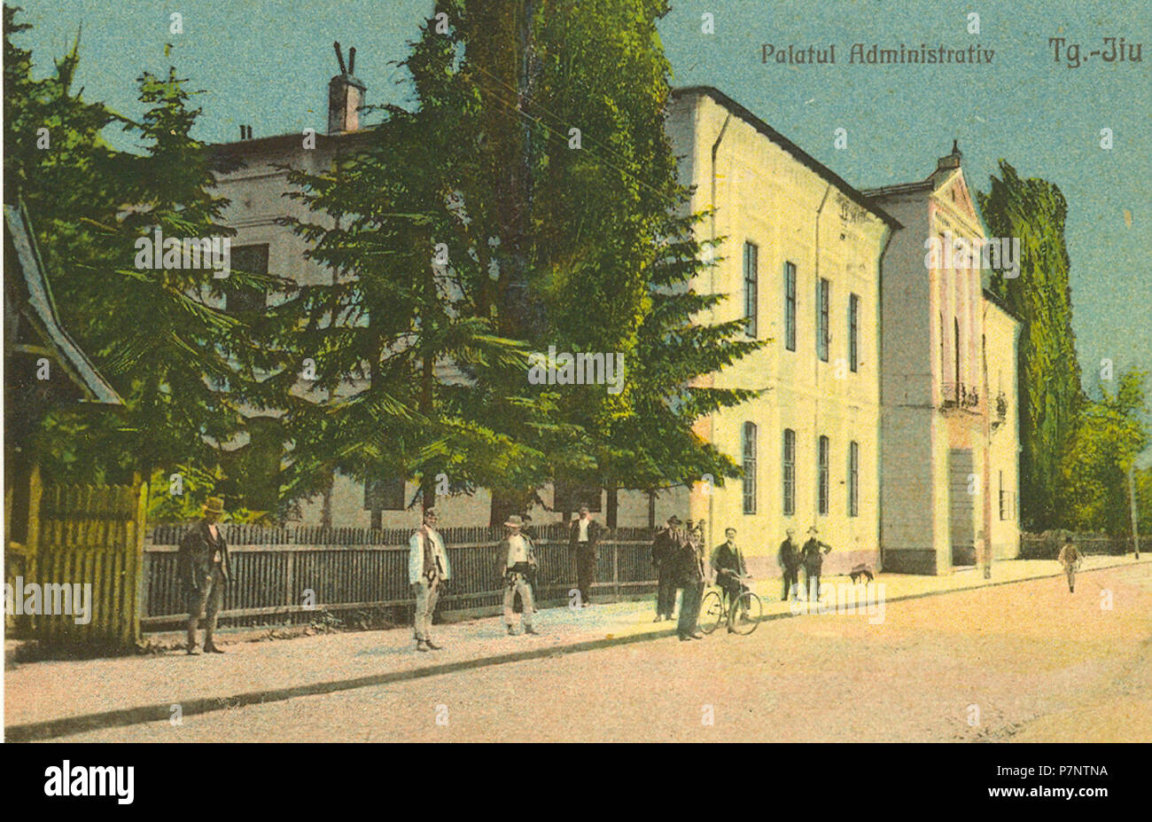 English: Administrative Palace in Târgu Jiu, the former Gorj County Hall during the interwar period. The historical building was built in 1875. Român: Palatul Administrativ din Târgu Jiu, fosta prefectur a judeului Gorj în perioada interbelic. Cldirea istoric a fost ridicat în anul 1875.  This is a photo of a historic monument in judeul Gorj, classified with number GJ-II-m-B-09177  . Early 20th century. 300 Palatul Administrativ din Targu Jiu (3) Stock Photo