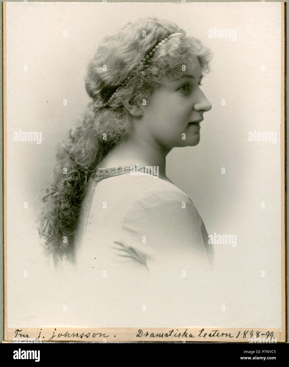 J. Johnsson, Dramatiska teatern 1898 205 Iréne Johnsson, porträtt - SMV - H4 189 Stock Photo