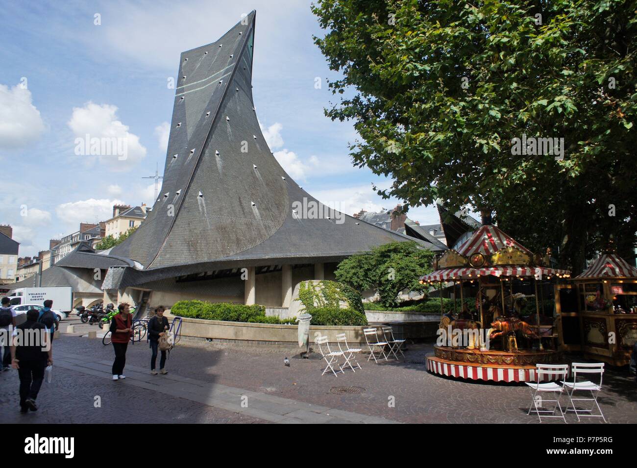 IGLESIA JUANA DE ARCO ROUEN, FRANCIA Stock Photo - Alamy