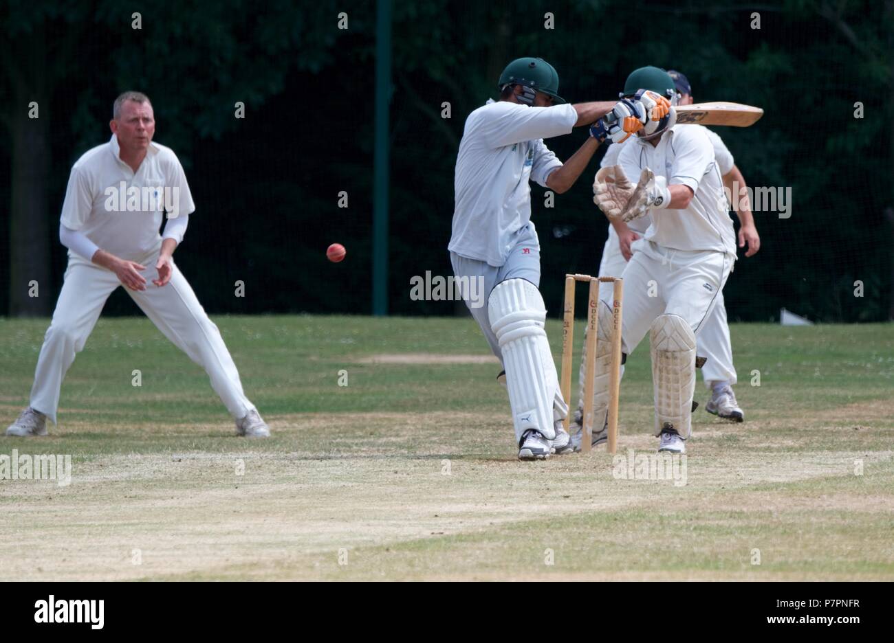 Scoring runs hires stock photography and images Alamy