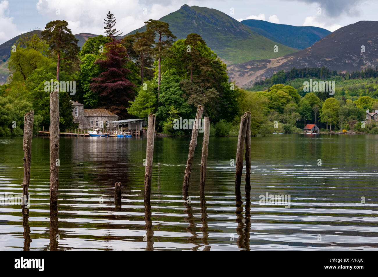 Derwentwater landing stage hires stock photography and images Alamy