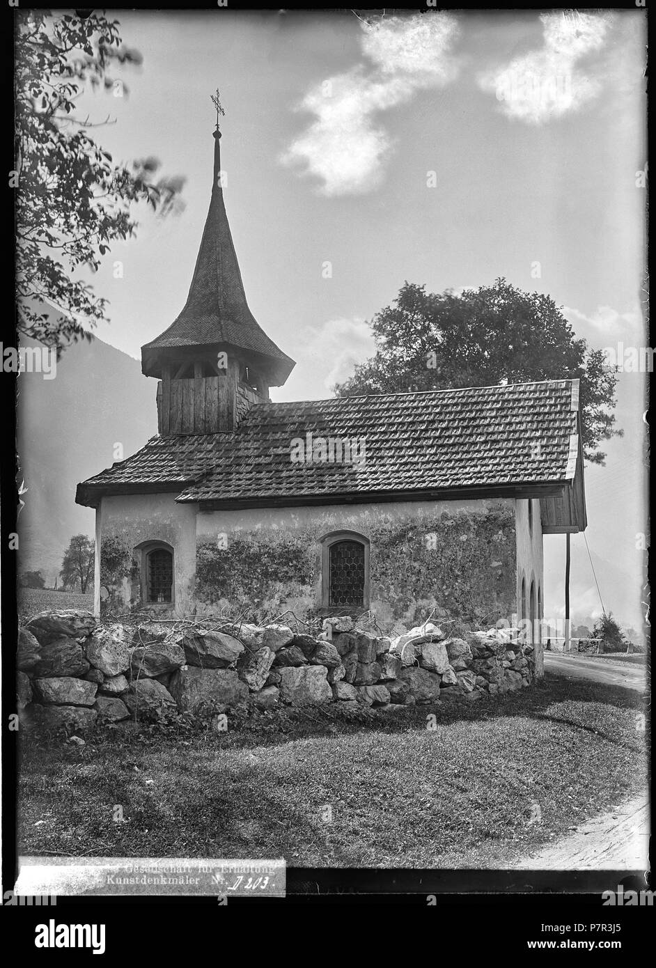 82 CH-NB - Silenen, Ellbogenkapelle, vue d'ensemble extérieure - Collection Max van Berchem - EAD-6788 Stock Photo