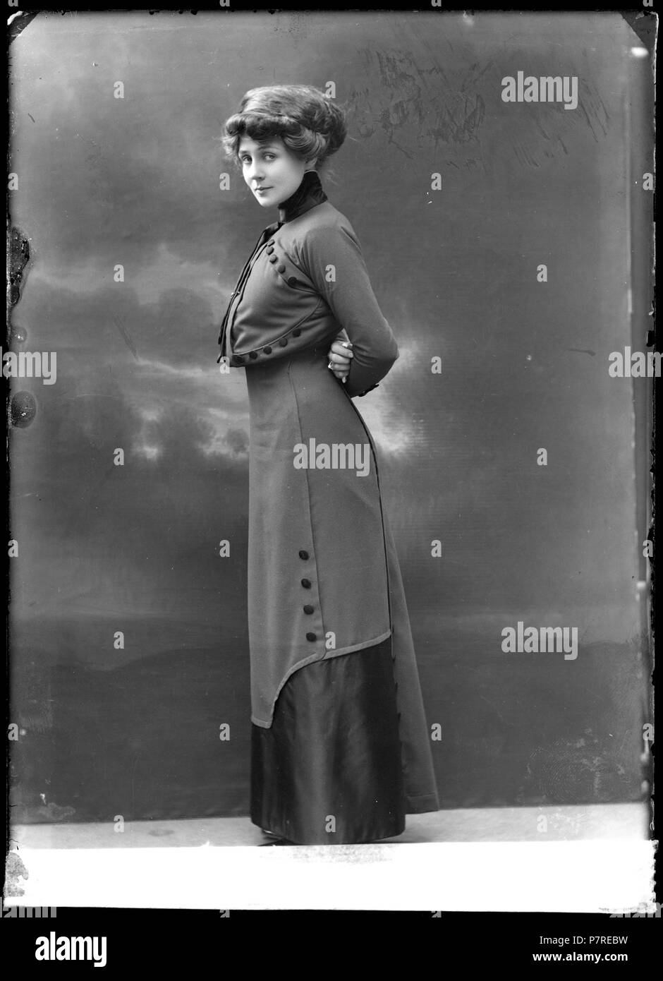 Stina Hedberg (f. Holm), porträtt 1911. Glasnegativ 356 Stina Hedberg, porträtt - SMV - GH070 Stock Photo