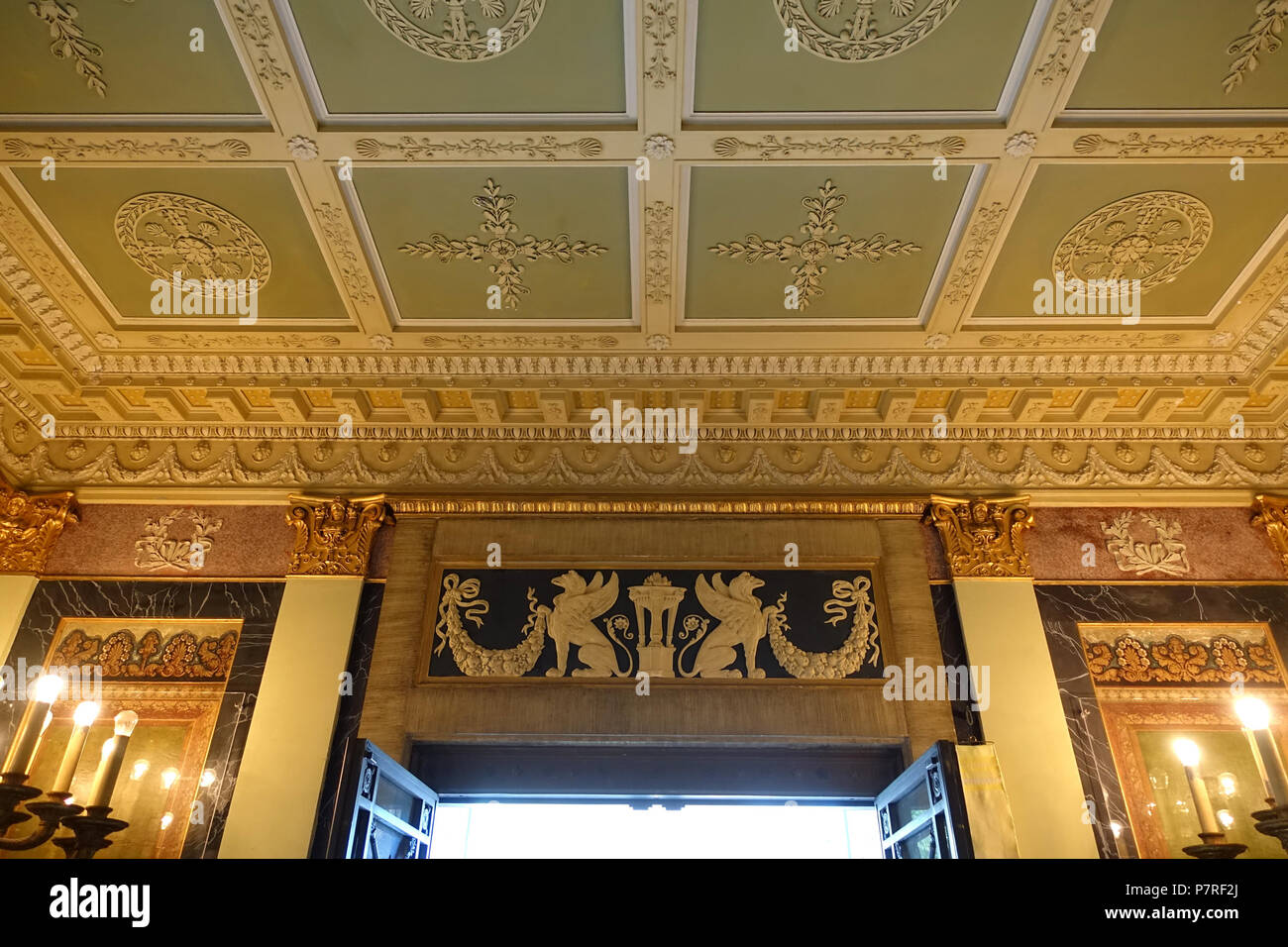 Page 26 31 11 High Resolution Stock Photography And Images Alamy