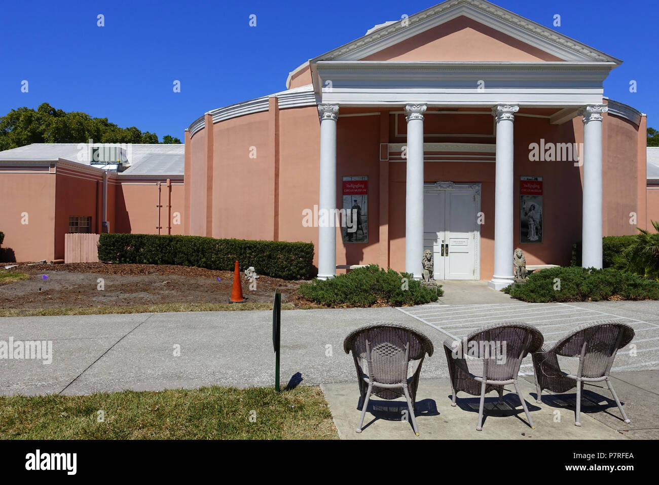 English: Exhibit hall - Circus Museum - John and Mable Ringling Museum of Art - Sarasota, Florida, USA. 19 March 2017, 14:18:52 155 Exhibit hall - Circus Museum - John and Mable Ringling Museum of Art - Sarasota, FL - DSC00216 Stock Photo