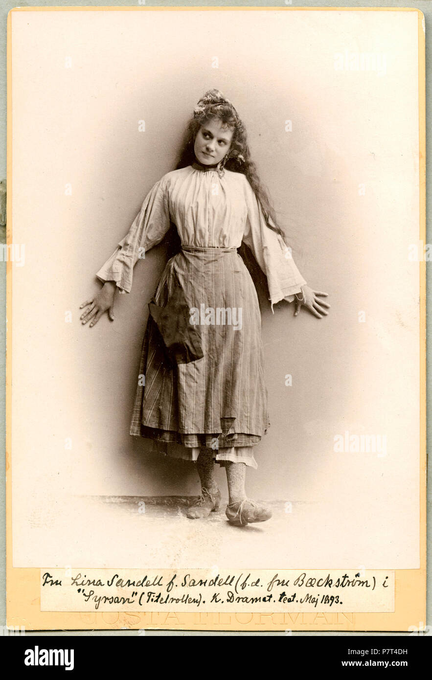 lina-sandell-i-titelrollen-i-syrsan-kungliga-dramatiska-teatern-1893