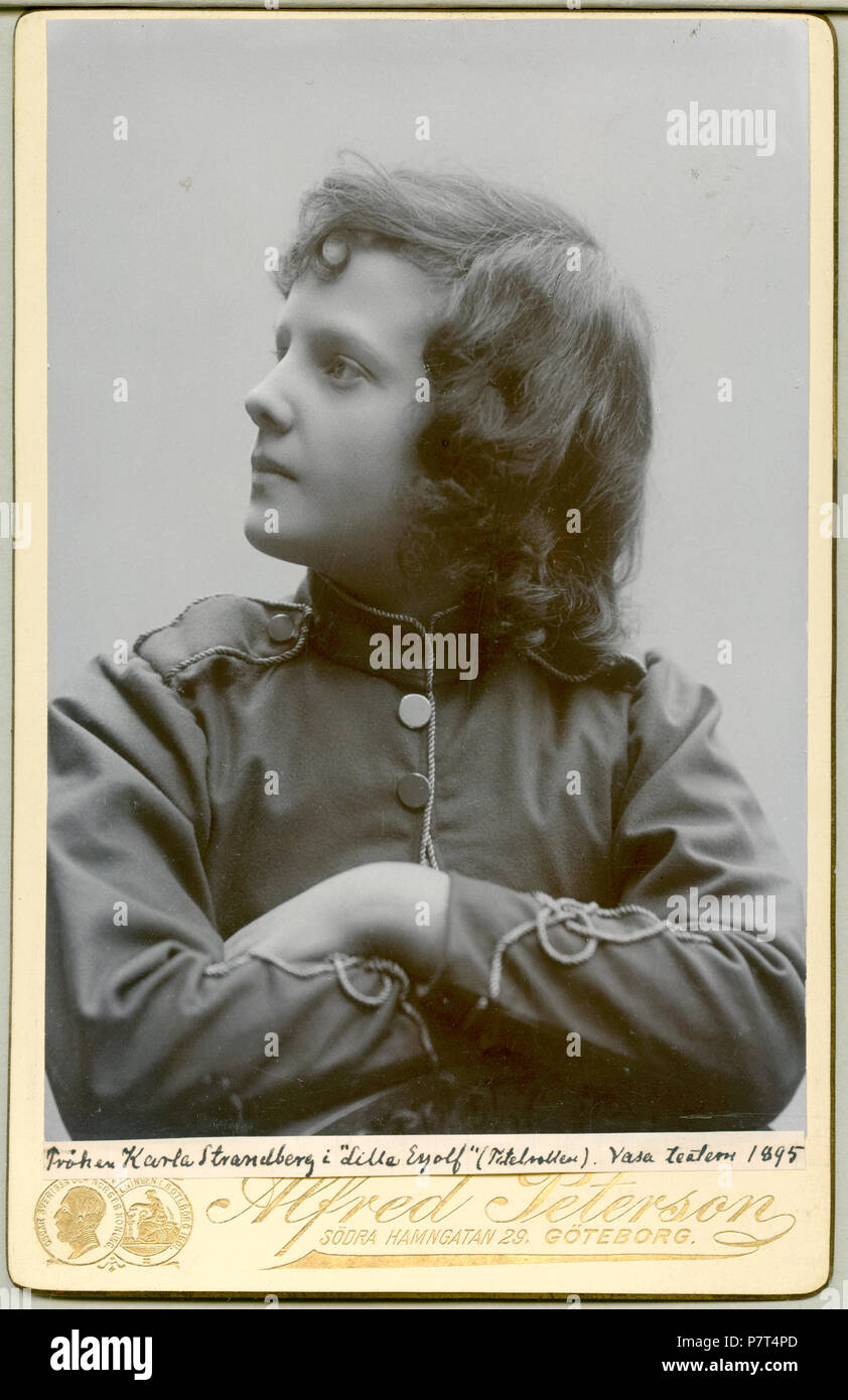 Karla Strandberg i titelrollen i Lille Eyolf, Vasateatern 1895 228 Karla Strandberg, rollporträtt - SMV - H8 035 Stock Photo