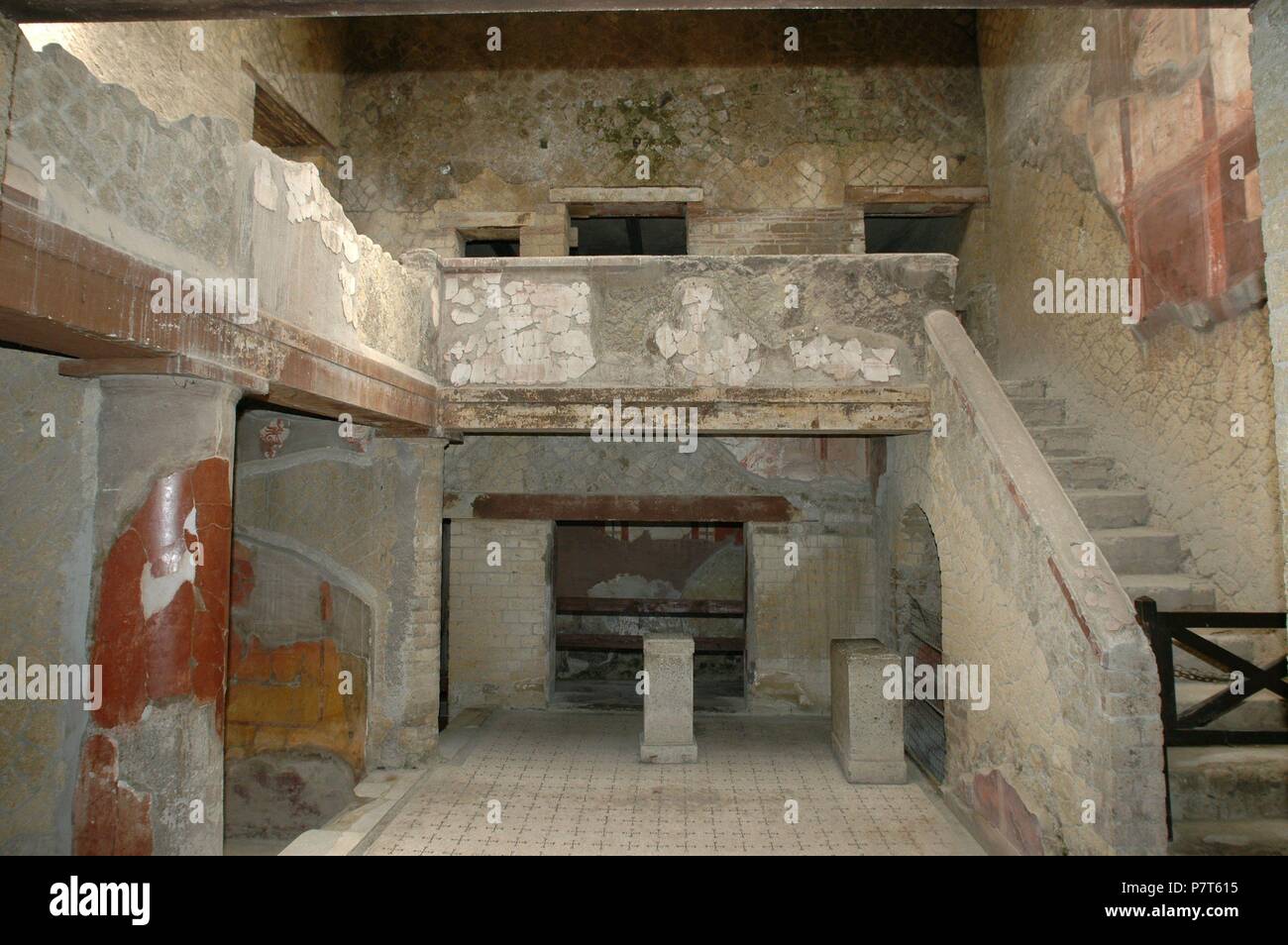 CASA DEL PATIO BONITO - SIGLO I. Location: CIUDAD ROMANA, ITALIA Stock ...