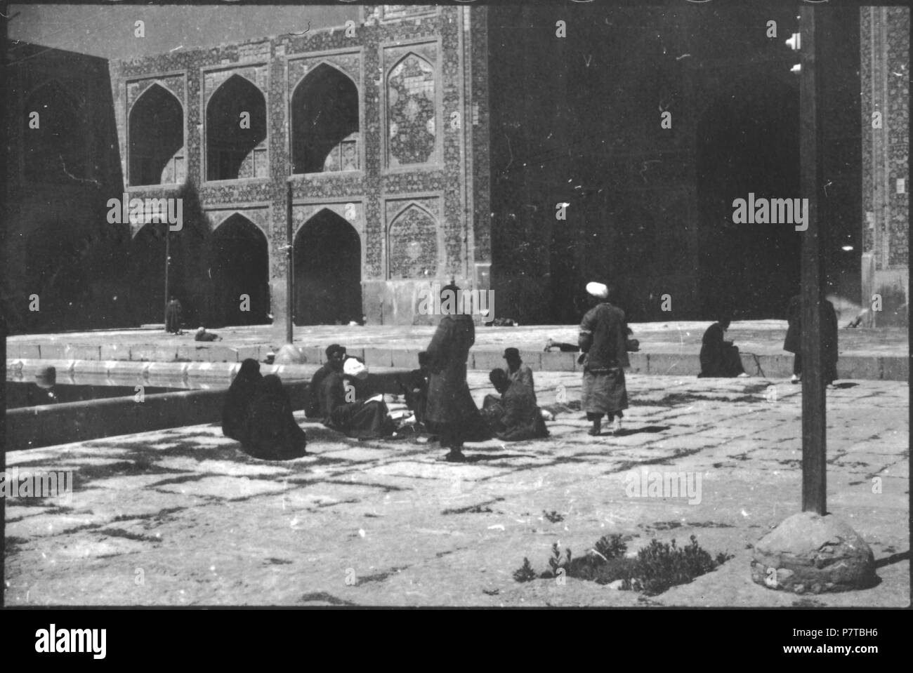 77 CH-NB - Persien, Isfahan- Palast der 40 Säulen (Lokalisierung unsicher) - Annemarie Schwarzenbach - SLA-Schwarzenbach-A-5-04-195 Stock Photo