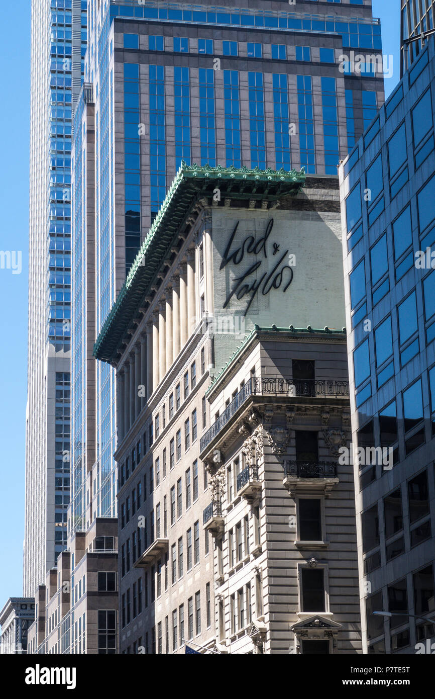 Fifth Avenue Architecture Featuring Lord & Taylor, NYC, USA Stock Photo