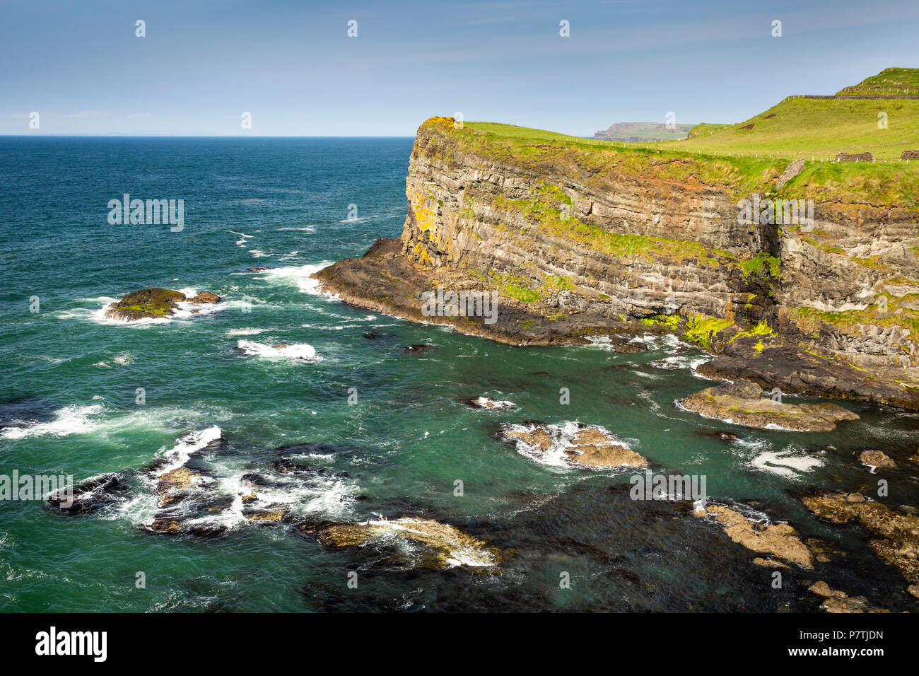 Dunluce castle antrim coast co hi-res stock photography and images - Alamy