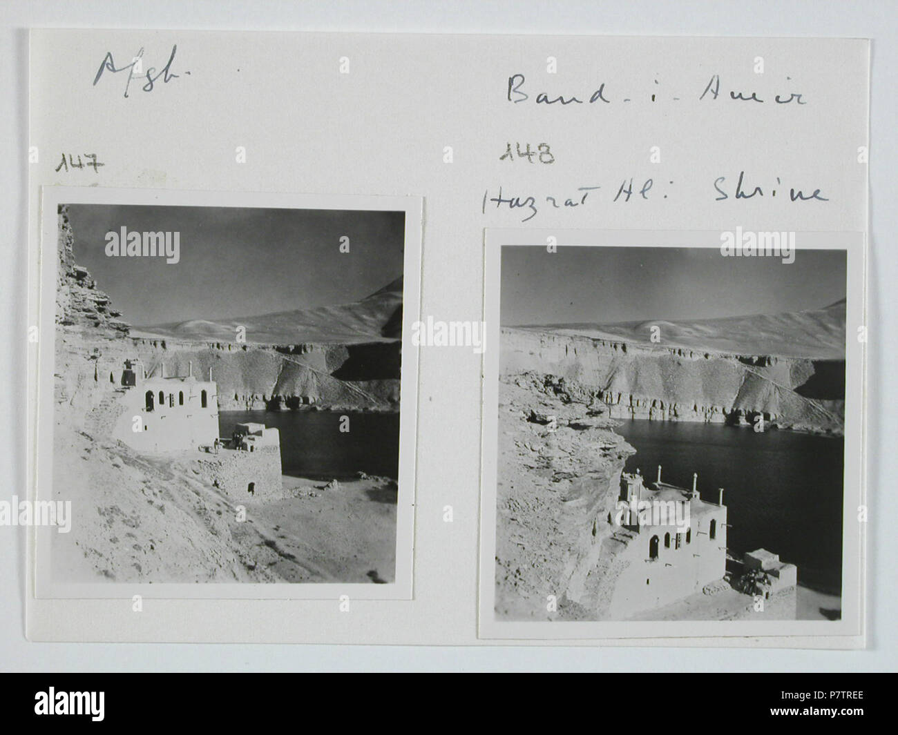 Afghanistan, Band-i-Emir, Band-i-Amir (Band-e-Amir): Landschaft; Karteikarte: Ein Gebäude neben einem See. from 1939 until 1940 64 CH-NB - Afghanistan, Band-i-Emir, Band-i-Amir (Band-e-Amir)- Landschaft - Annemarie Schwarzenbach - SLA-Schwarzenbach-A-5-20-189 Stock Photo